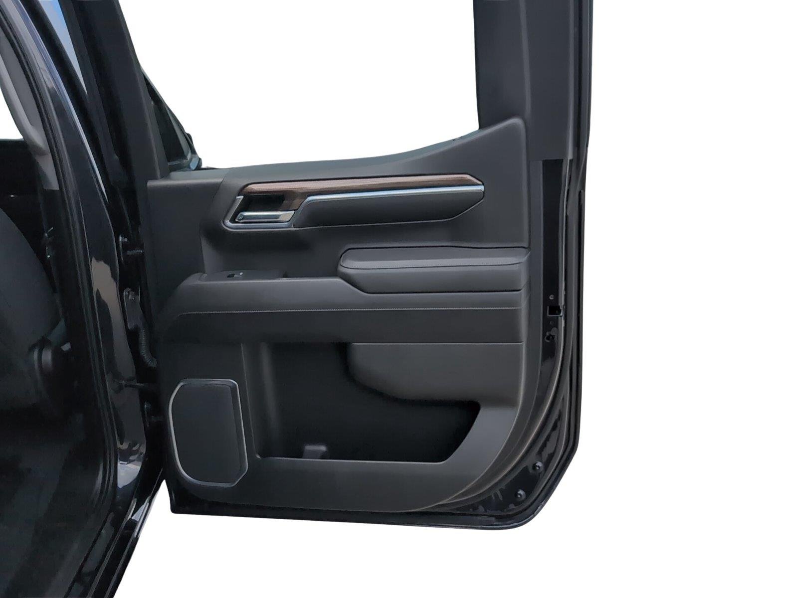 Used 2023 DARK ASH METALLIC Chevrolet LT image 18