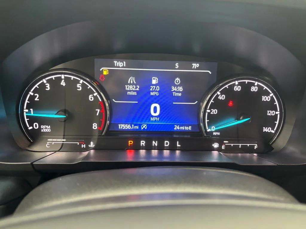 Used 2024 Gray Ford Lariat image 21