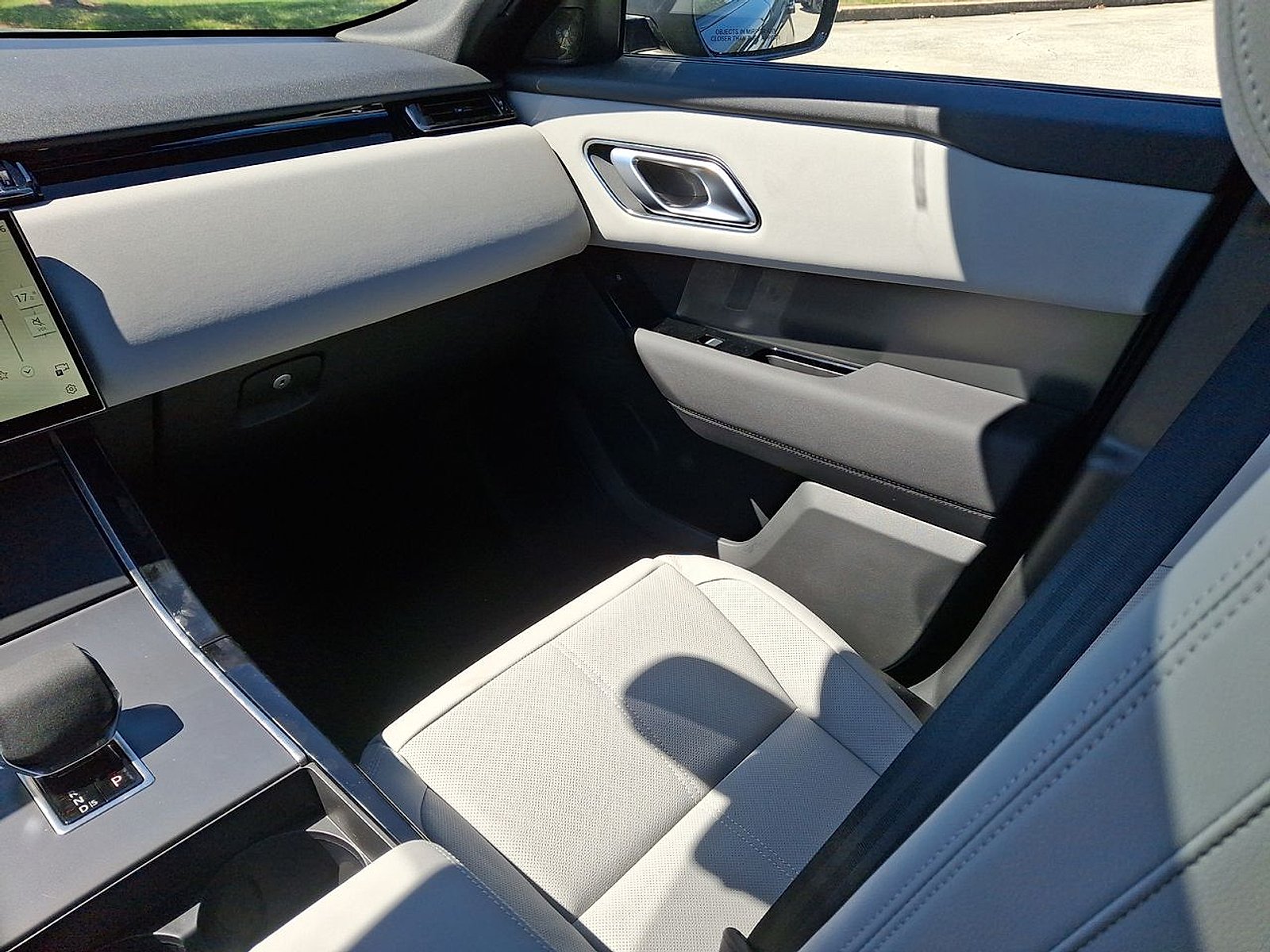 2026 Land Rover Range Rover Velar S - Photo 12
