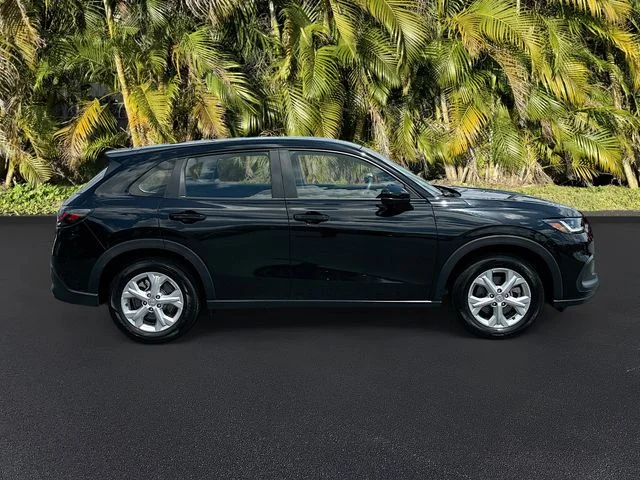 Used 2025 Black Honda LX image 3