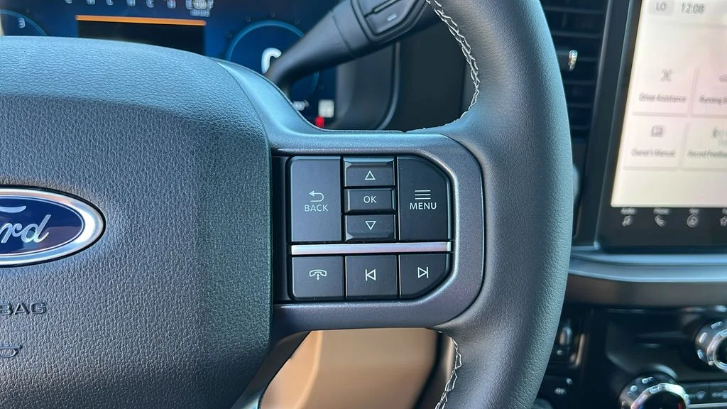 New 2026 Star White Metallic Tri-Coat Ford F-250® Lariat® image 21