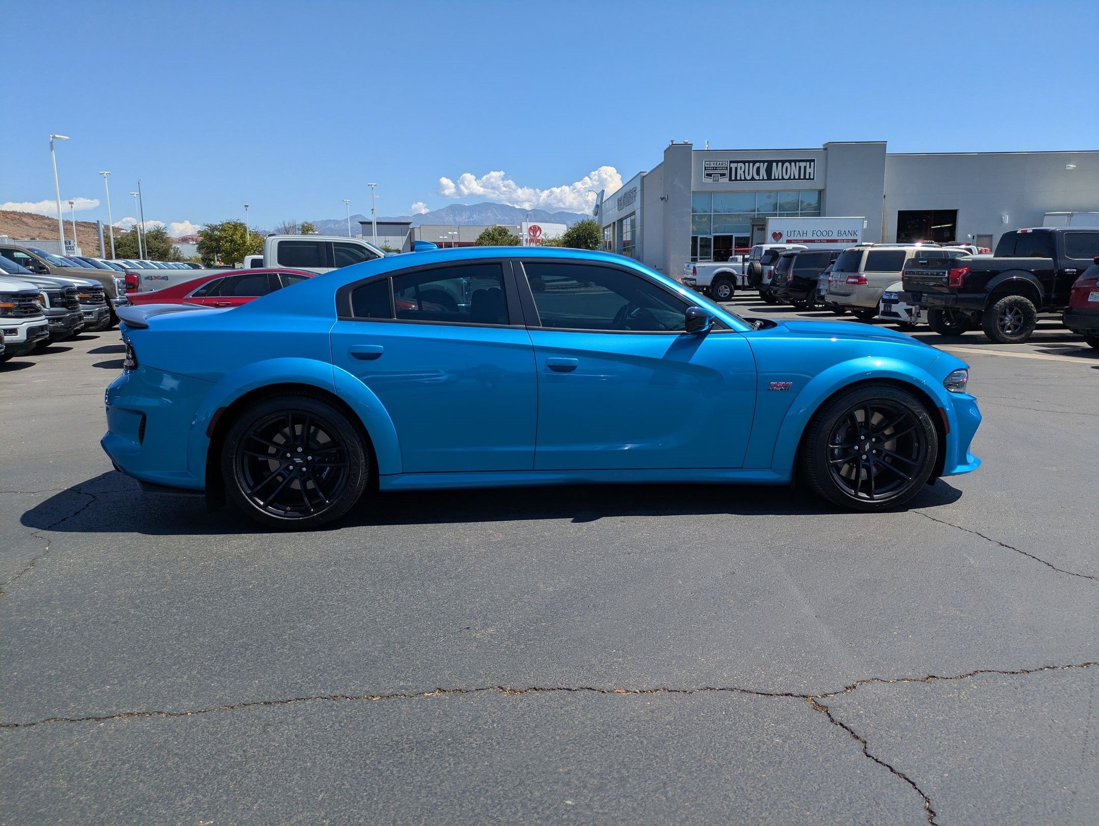 2C3CDXGJ1PH681580
