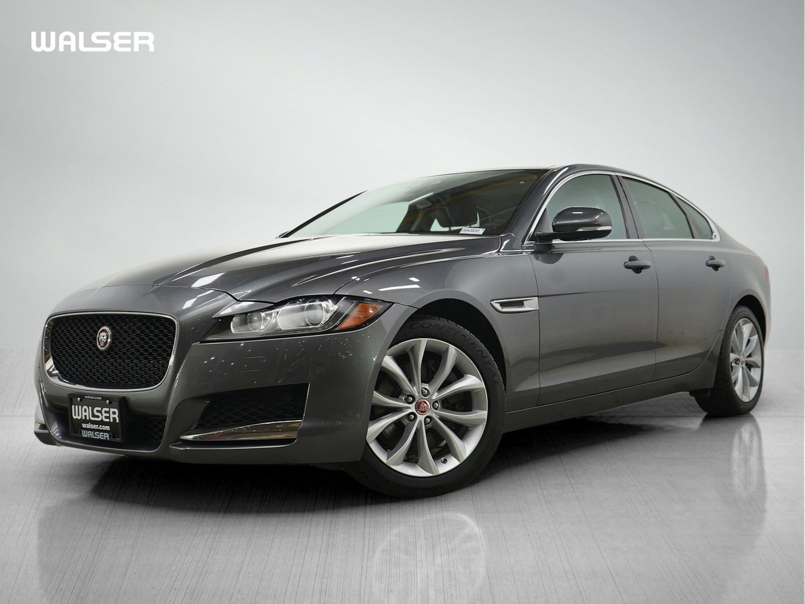 2018 Jaguar XF 25t Premium AWD's photo