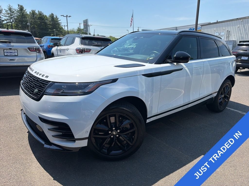 2026 Land Rover Range Rover Velar P250 Dynamic SE's photo
