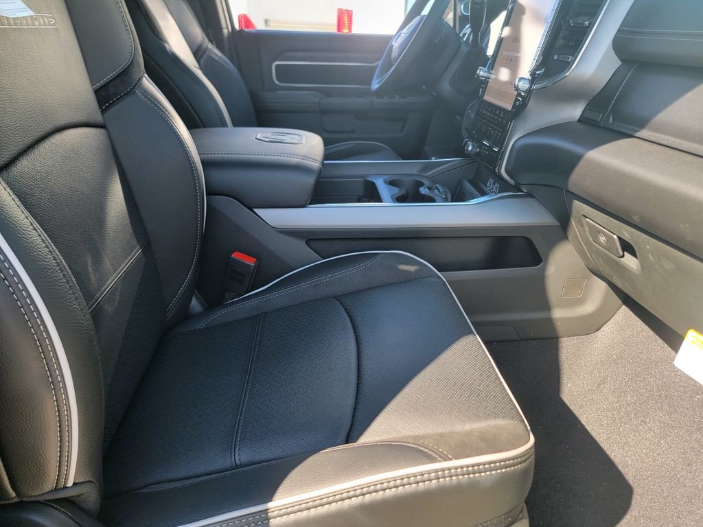 2026 RAM 2500 Laramie - Photo 11