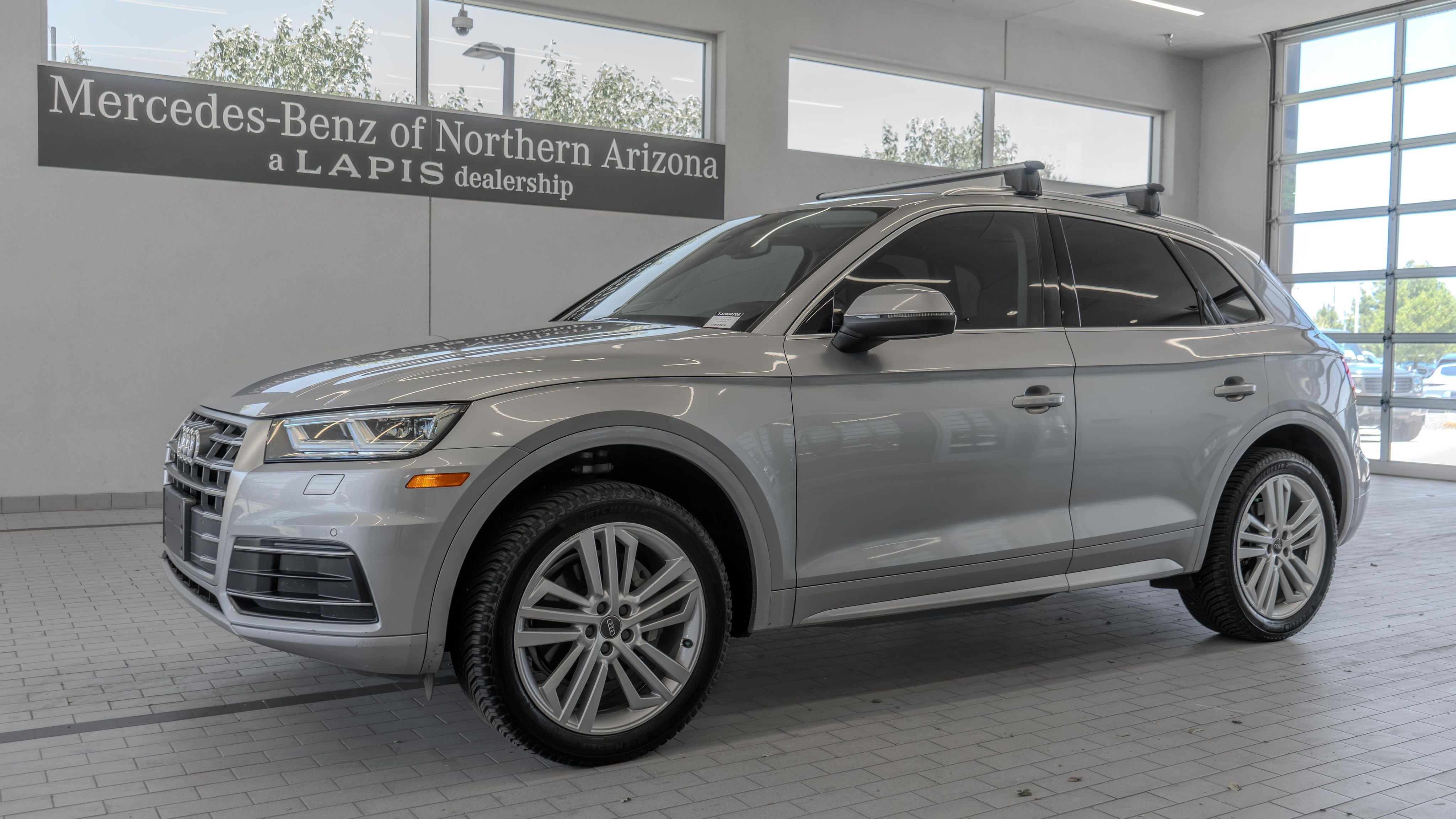 Used 2018 Florett Silver Metallic Audi 2.0T Premium image 3
