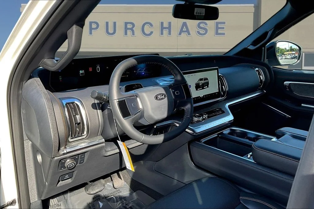 New 2026 Star White Metallic Tri-Coat Ford Tremor® image 7
