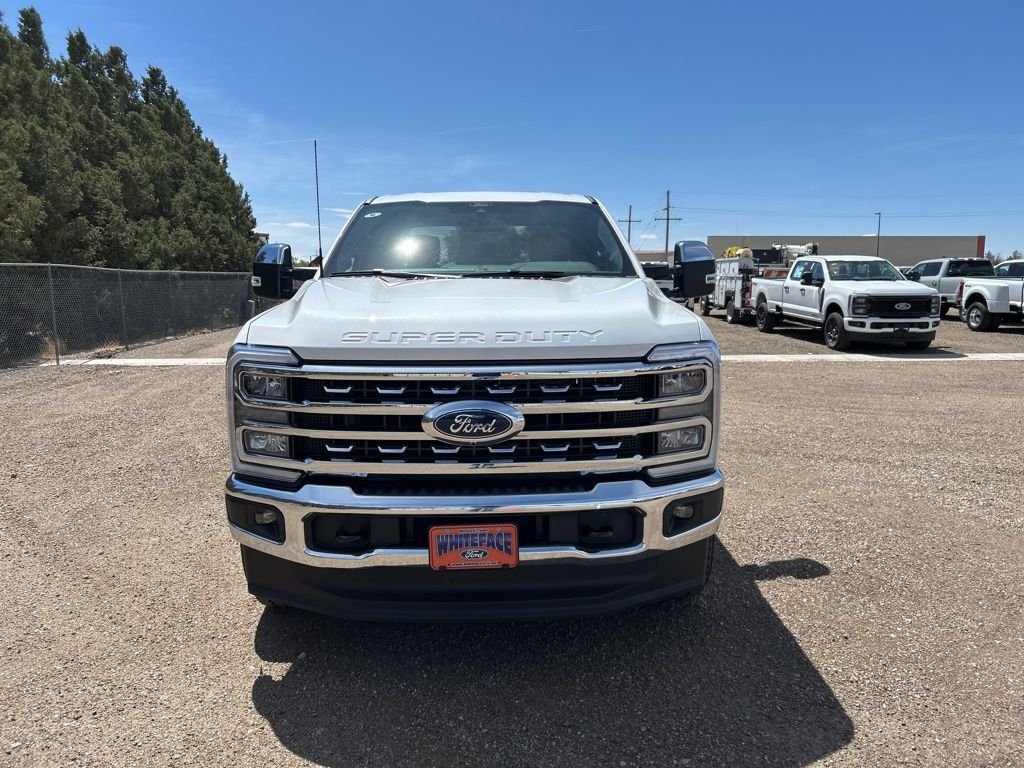 New 2026 Star White Metallic Tri-Coat Ford Lariat image 10