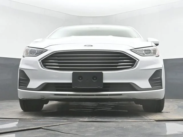 Used 2019 Oxford White Ford SE image 40
