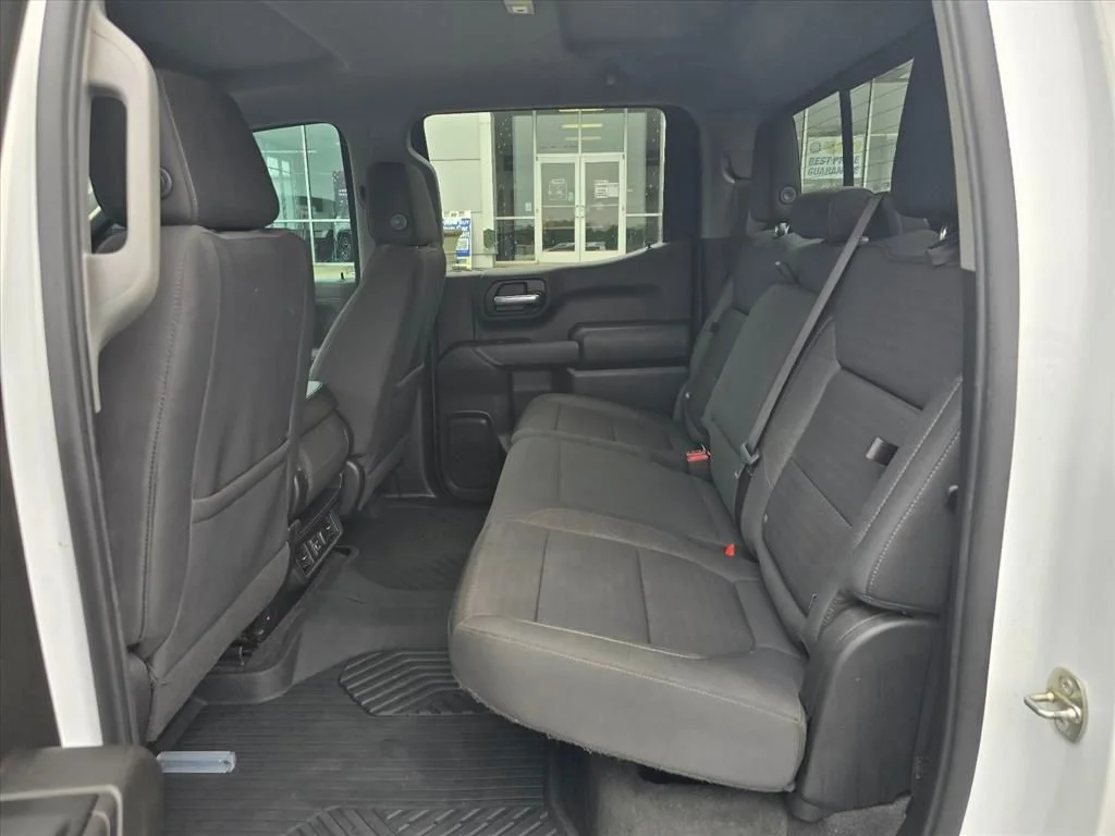Used 2020 White Chevrolet LT image 12