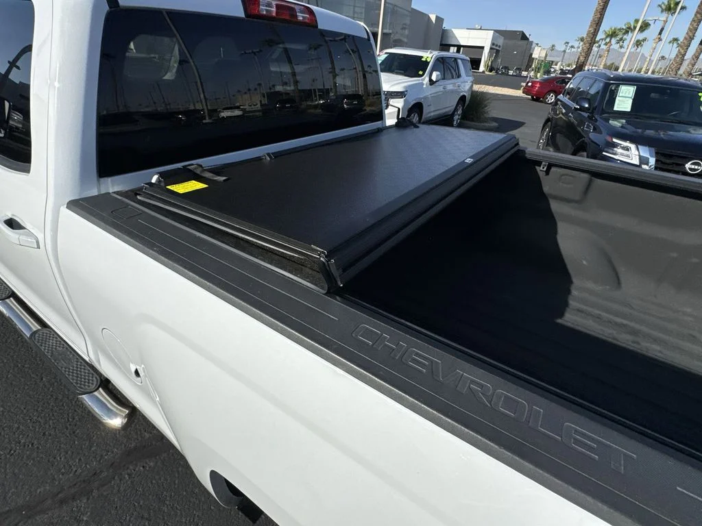 Used 2017 White Chevrolet LT image 34