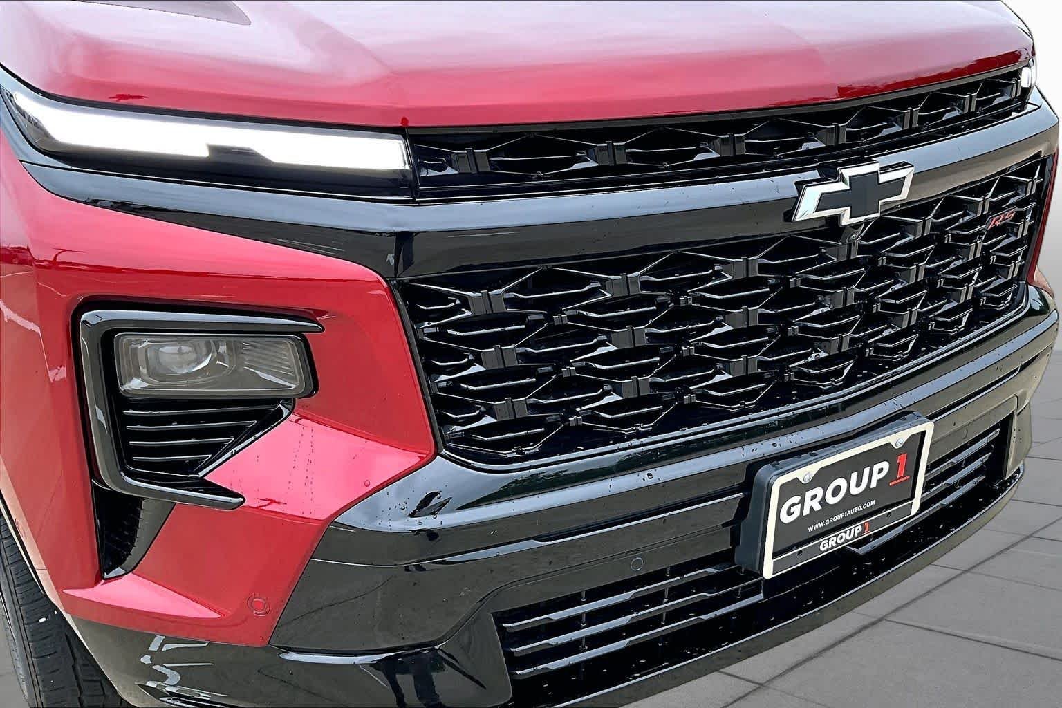 Used 2024 Radiant Red Tintcoat Chevrolet FWD RS image 30