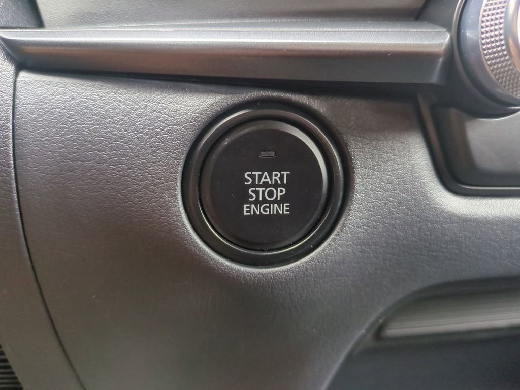 2025 Mazda CX-30 Carbon Turbo - Photo 38