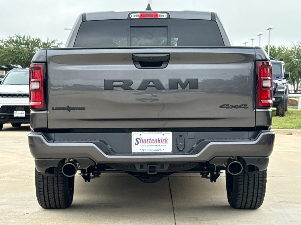 New 2026 Granite Crystal Metallic Clearcoat RAM Big Horn/Lone Star image 8