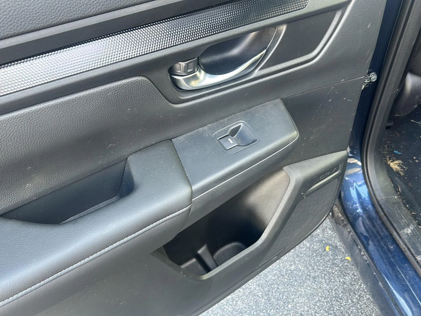 Used 2025 Canyon River Blue Metallic Honda EX image 20