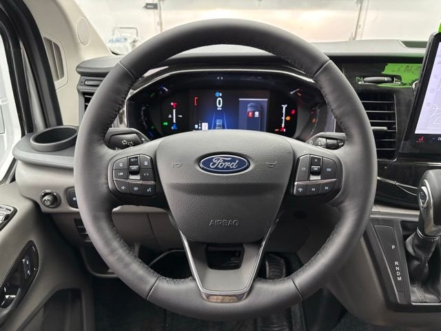 New 2026 Silver Ford Explorer Limited SE image 33