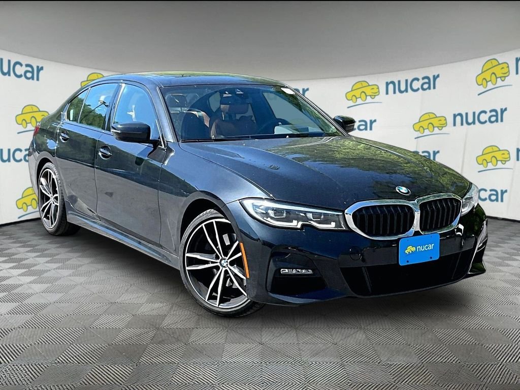 2022 BMW 3 Series 330i xDrive Sedan's photo