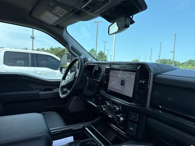 New 2026 Avalanche Ford Lariat image 14
