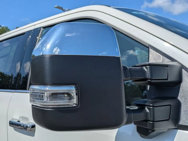 New 2026 Star White Metallic Tri-Coat Ford F-250® Lariat® image 12