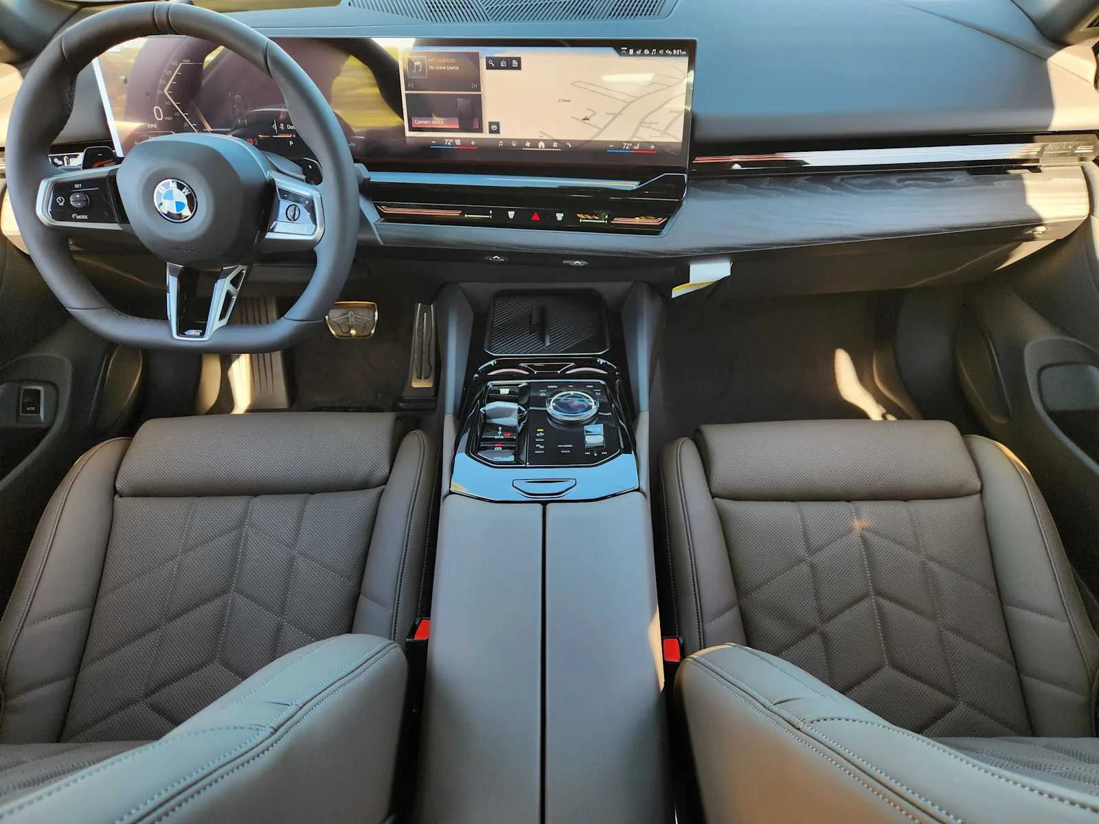 New 2026 Cape York Green Metallic BMW 530i image 6