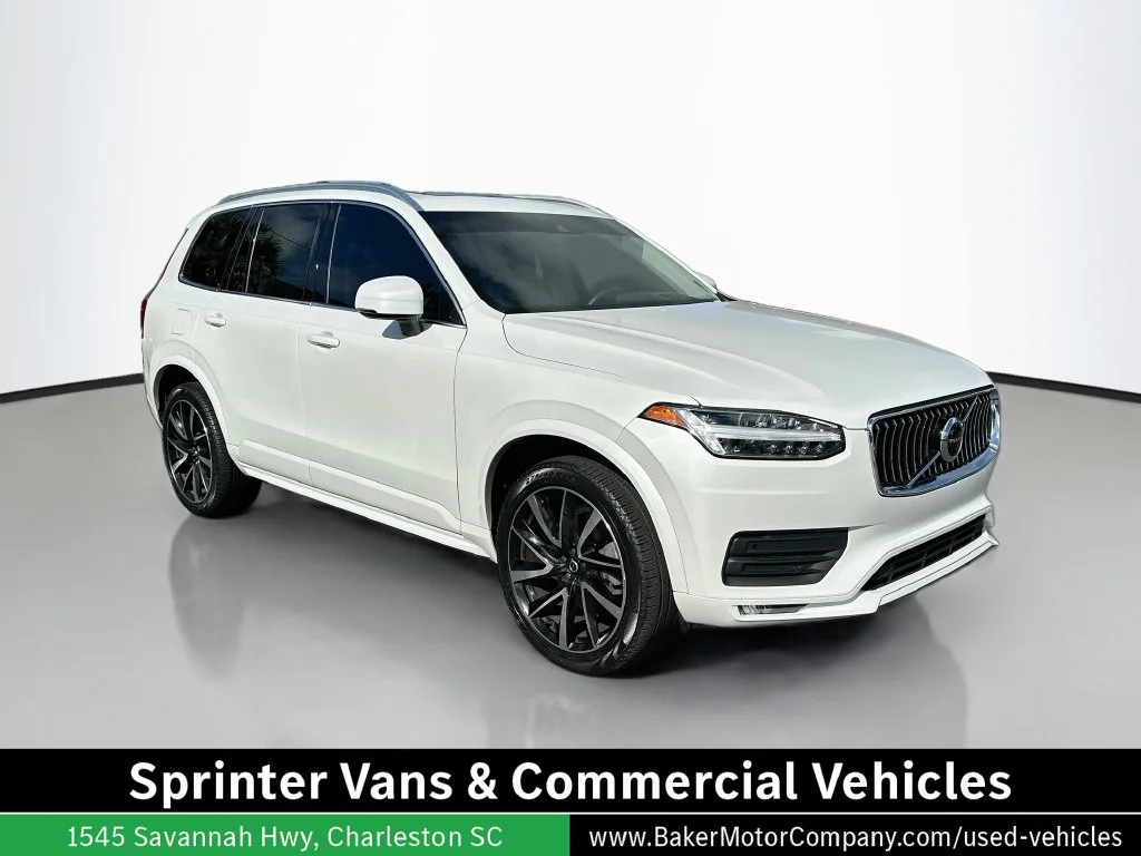 Used 2022 Crystal White Volvo T6 Momentum image 6