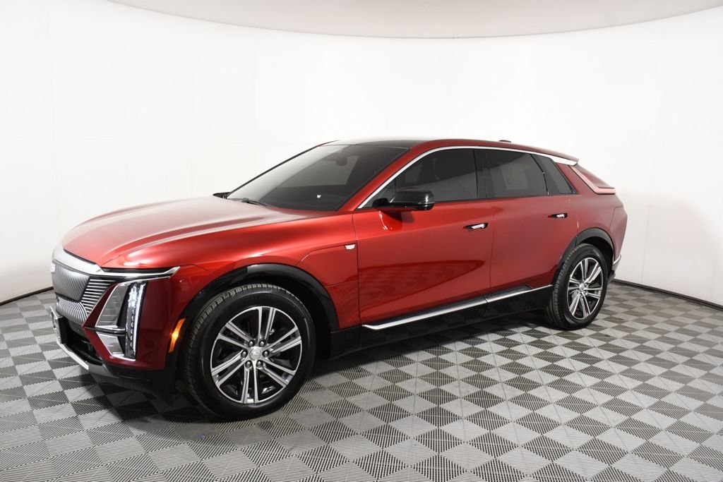 Used 2024 Cadillac LYRIQ Luxury 1 with VIN 1GYKPPRL5RZ110815 for sale in Richfield, Minnesota