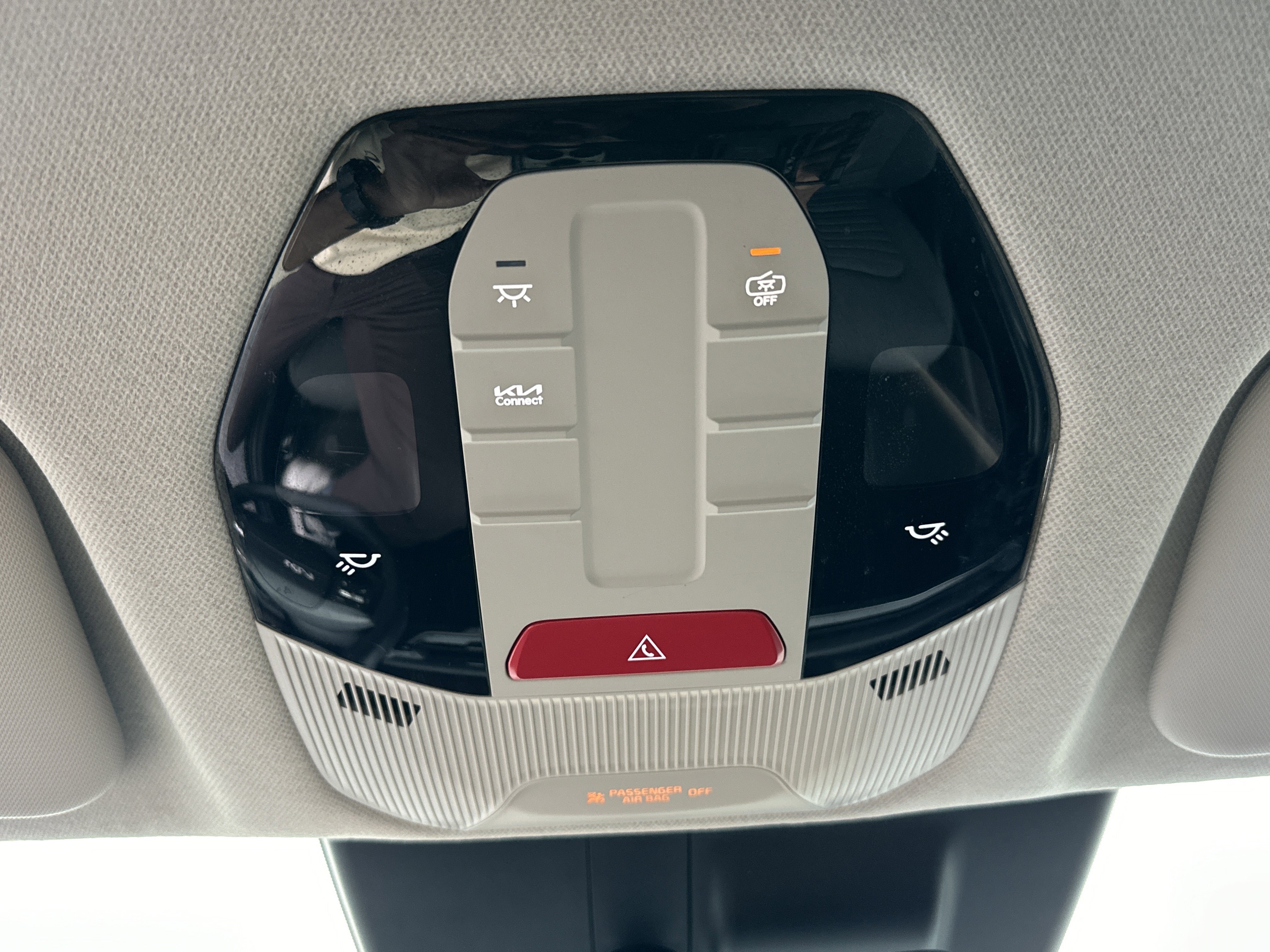 Used 2025 Aurora Black Pearl Kia EX image 22