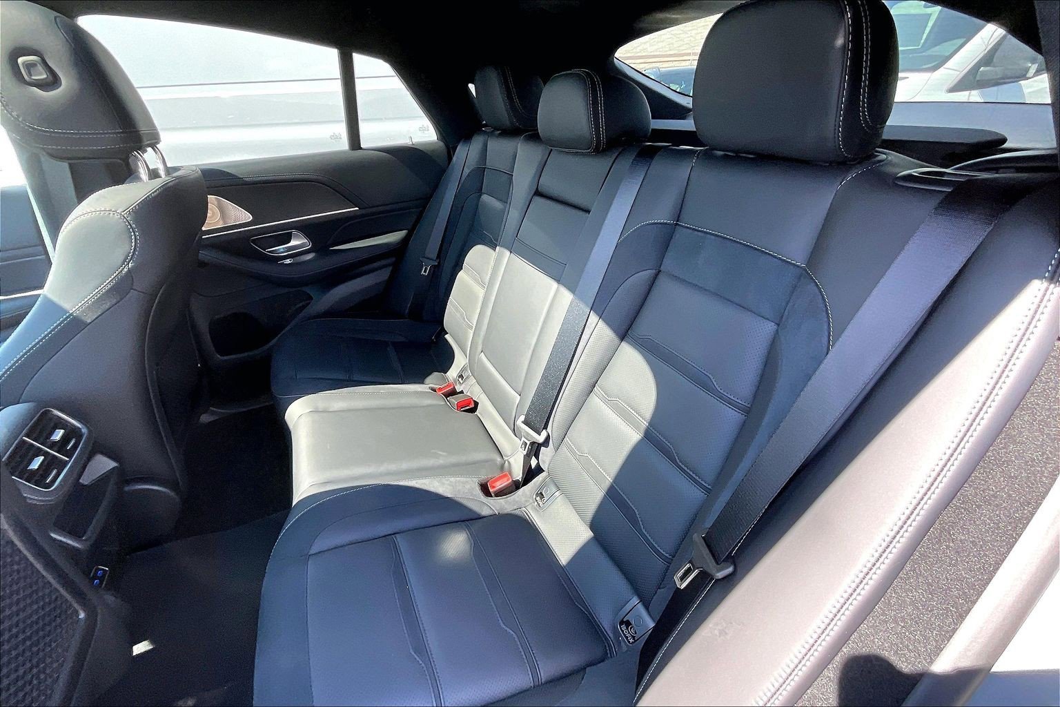 New 2026 MANUFAKTUR Alpine Grey Mercedes-Benz AMG® GLE 53 4MATIC+ Coupe image 24