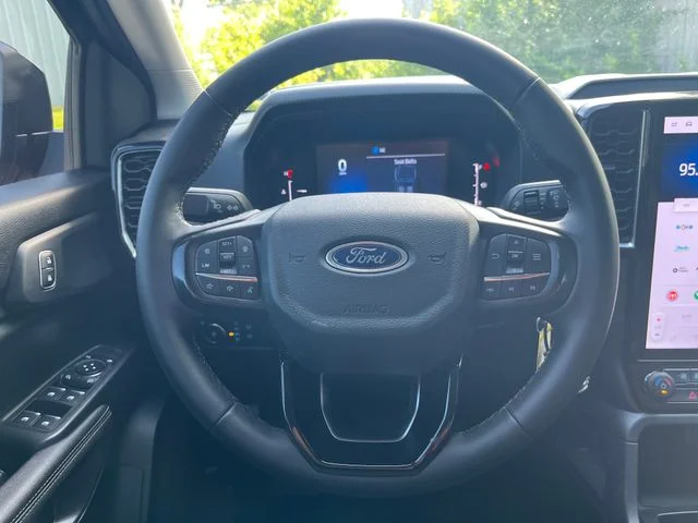 Used 2025 Red Ford XLT image 15