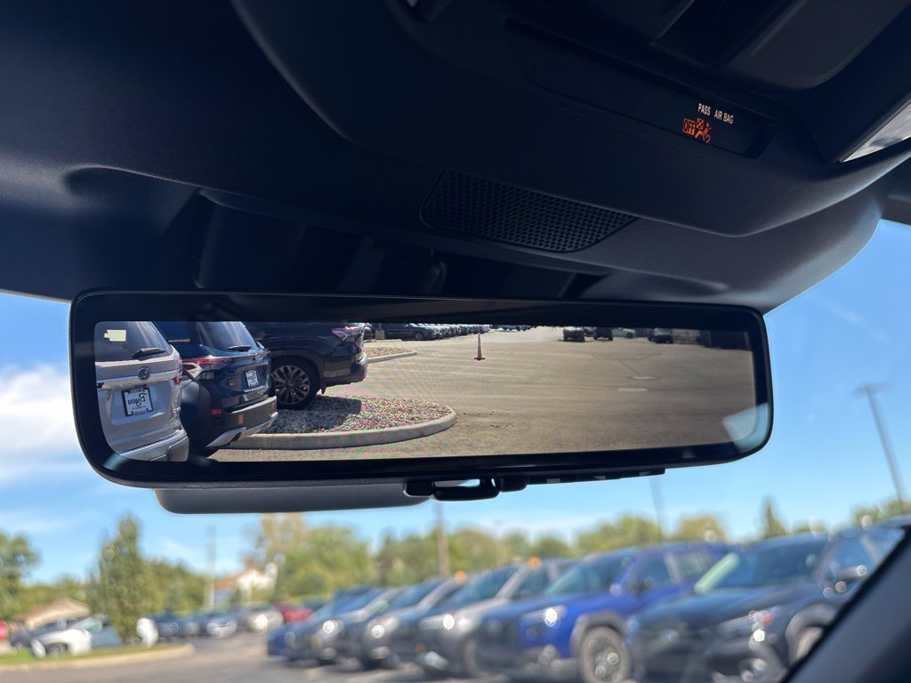 New 2026 DAYBREAK BLUE PEARL Subaru Touring image 22