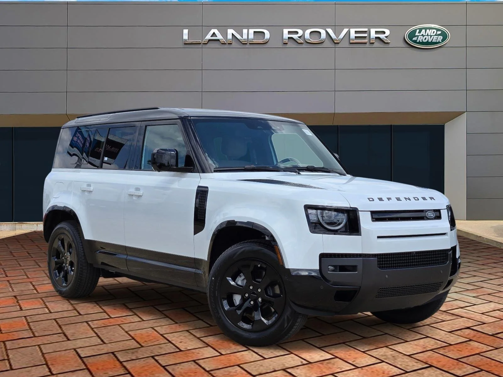 2026 Land Rover Defender 110 X-Dynamic SE P400's photo