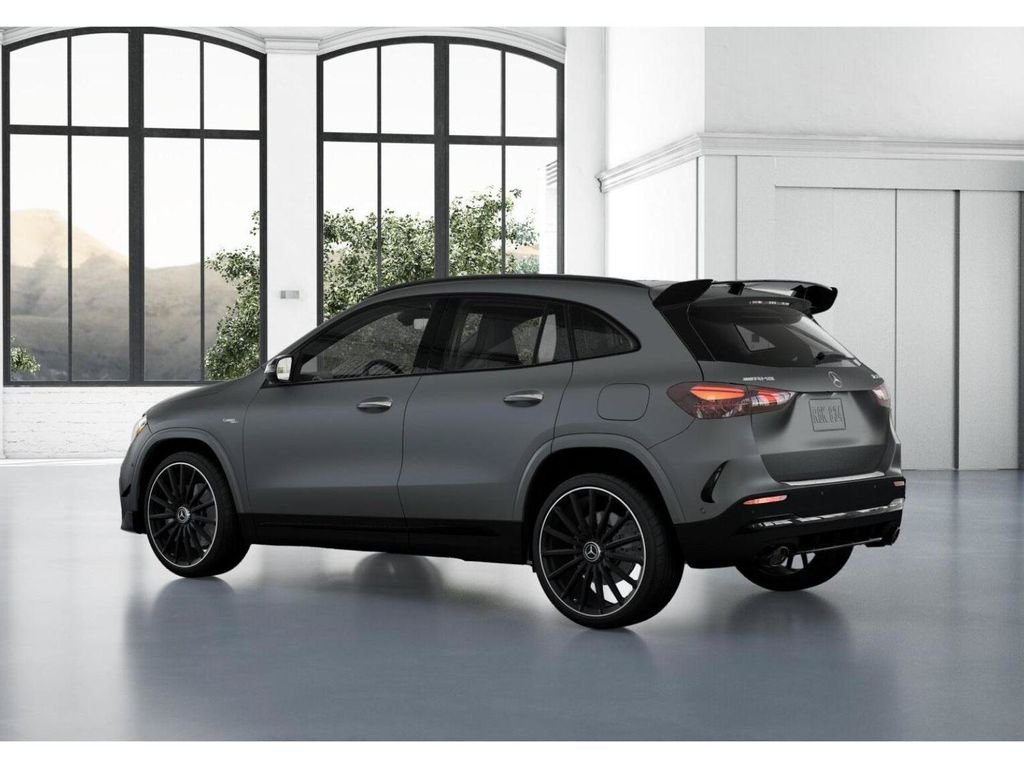 New 2026 MANUFAKTUR Mountain Grey Magno Mercedes-Benz AMG® GLA 35 4MATIC® SUV image 30