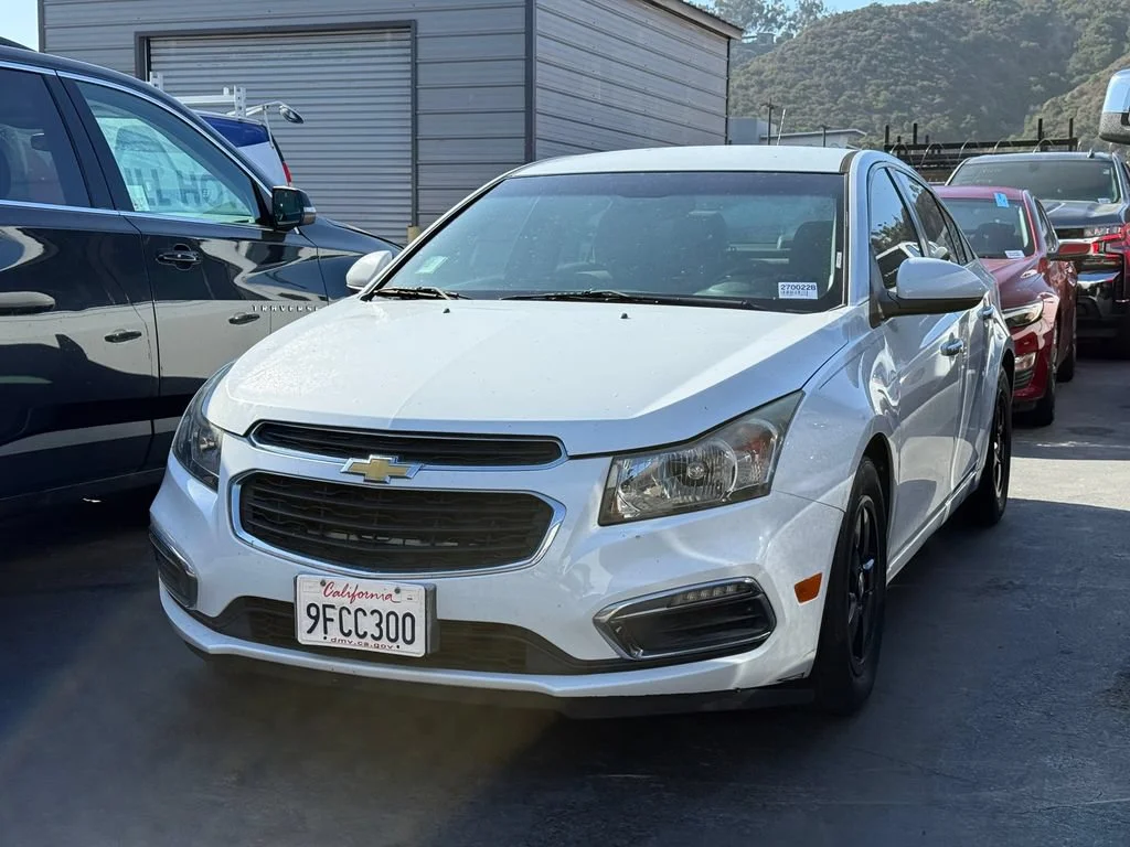 Used 2015 Chevrolet Cruze 1LT with VIN 1G1PC5SB1F7105642 for sale in Phoenix, AZ