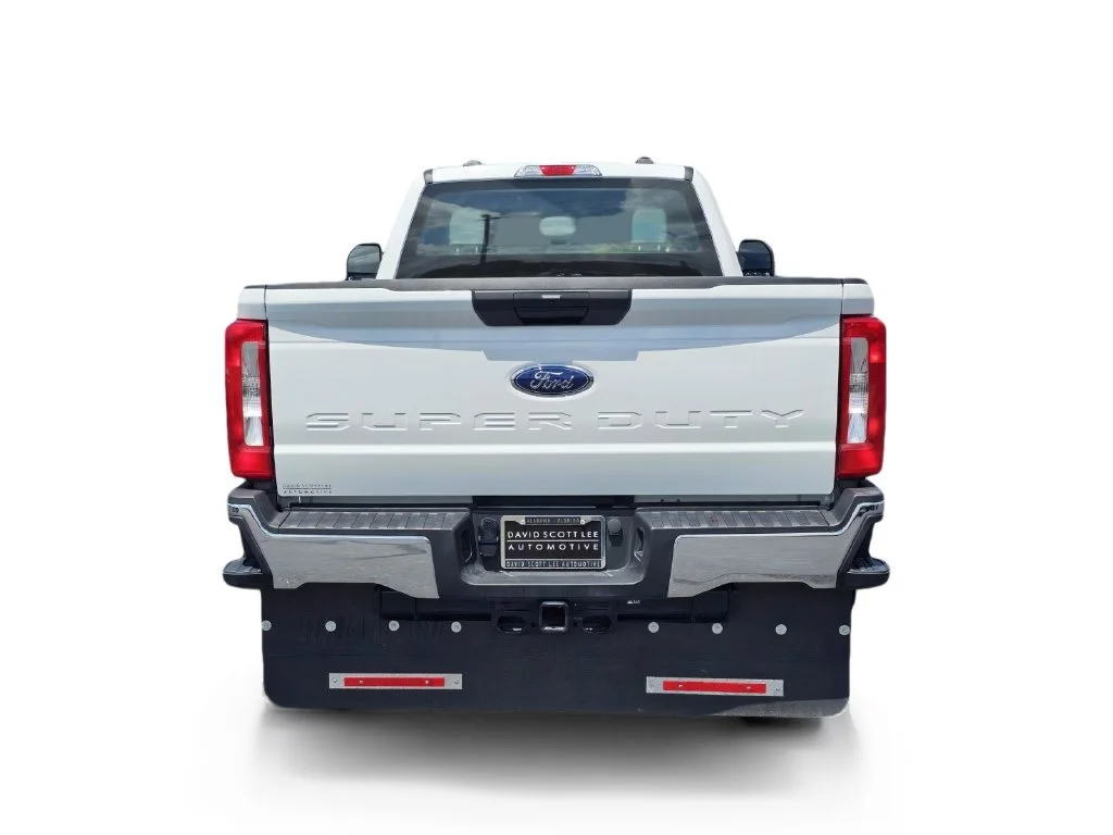 Used 2026 Oxford White Ford XL image 12