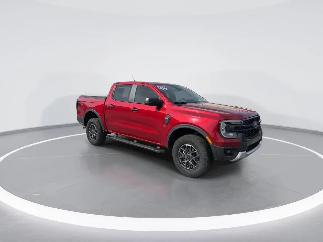 Used 2025 Red Ford XLT image 1