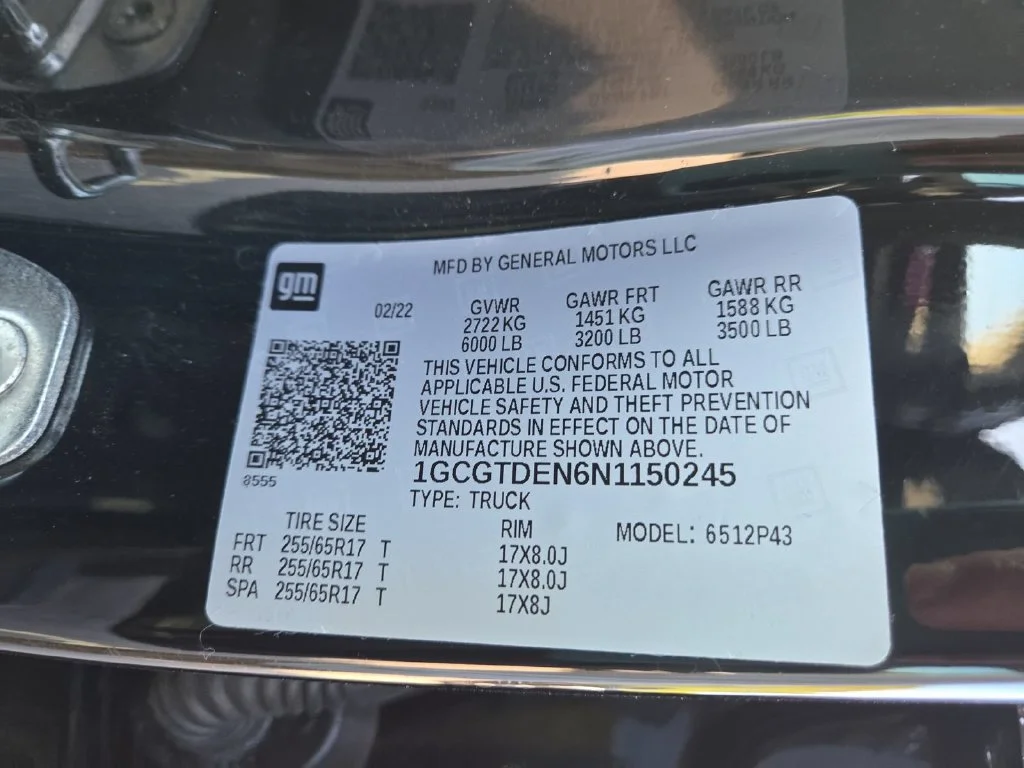 Certified Used 2022 Black Chevrolet Z71 image 22