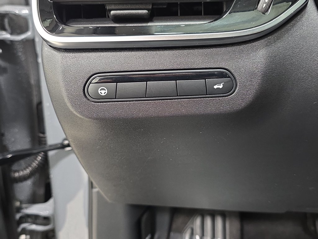 Certified Used 2027 Harbor Gray INFINITI LUXE image 23