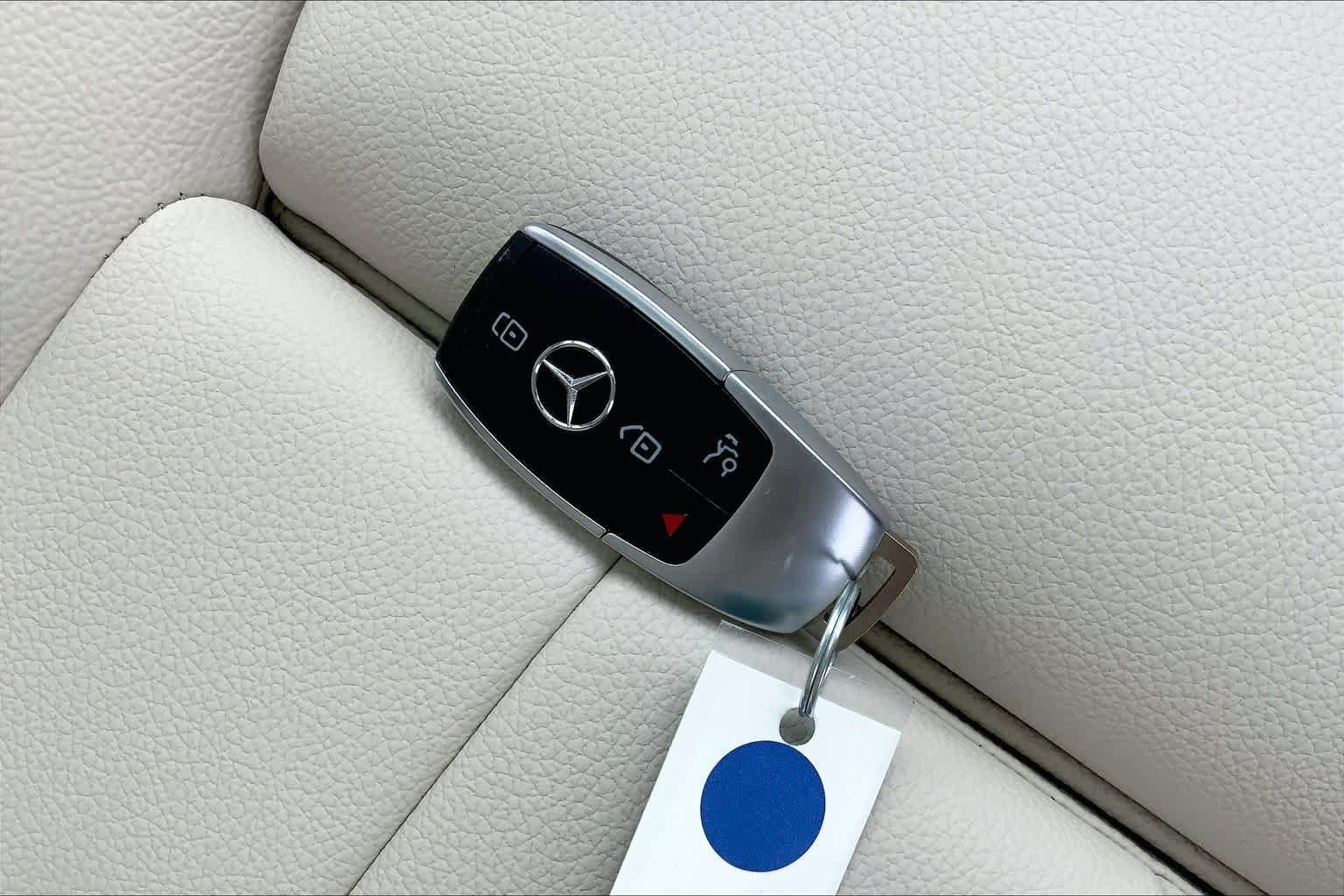 Used 2023 Night Black Mercedes-Benz GLB 250 image 14