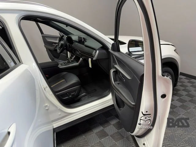 2026 Mazda CX-90 Premium Plus Package - Photo 23
