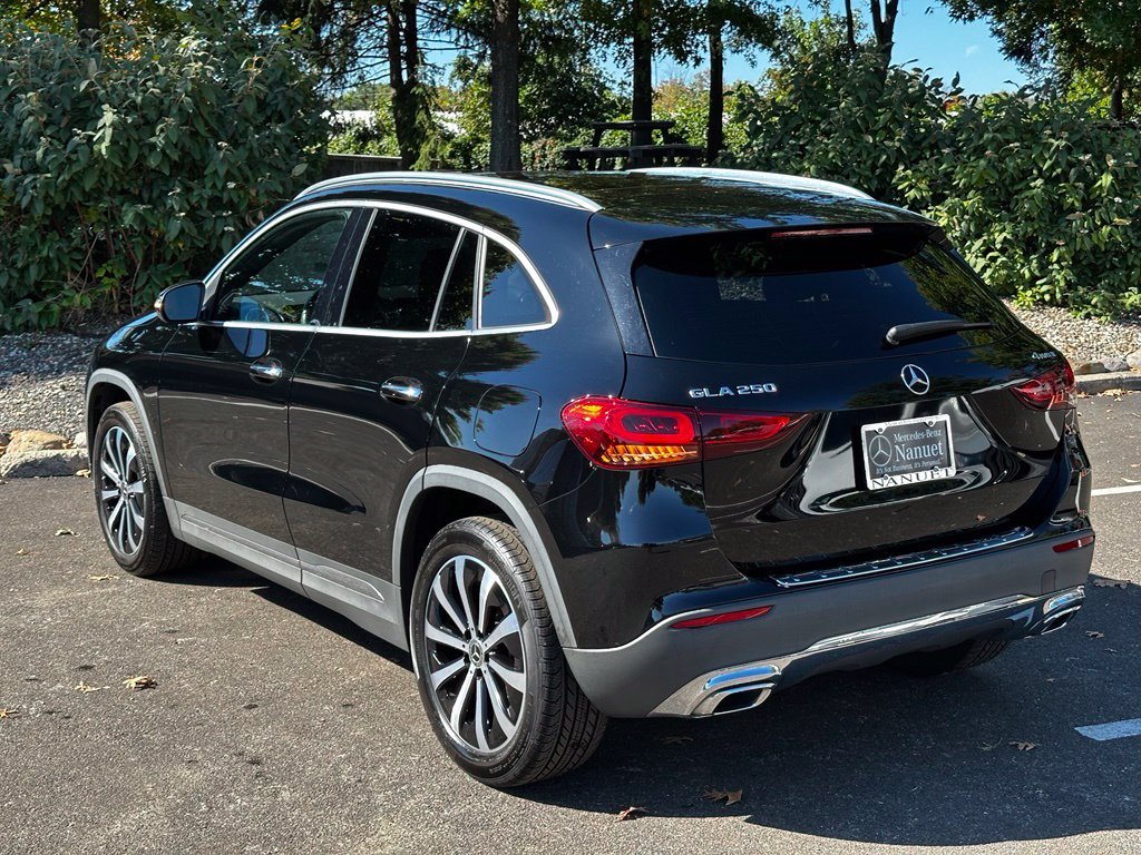 Certified Used 2023 Black Mercedes-Benz GLA 250 image 6