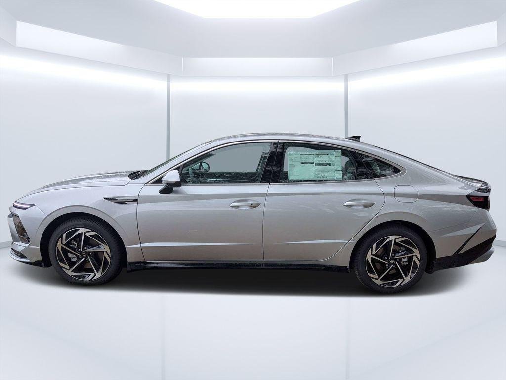 New 2026 Silver Hyundai SEL Sport image 6
