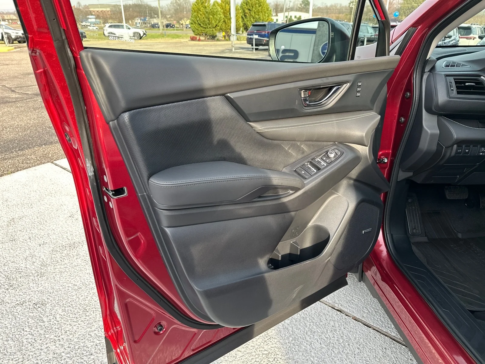 New 2026 CRIMSON RED PEARL Subaru Onyx Edition Touring 7-Passenger image 15