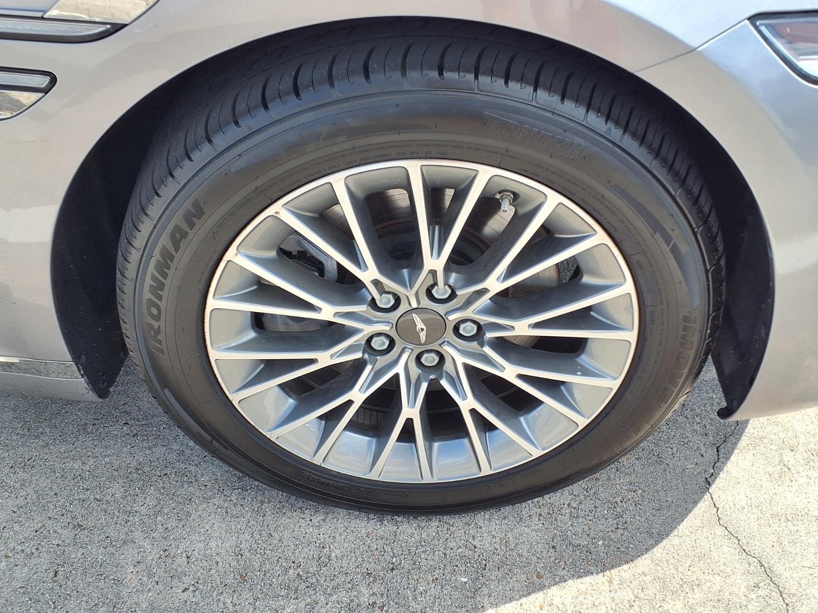 2023 Genesis G80 2.5T - 8