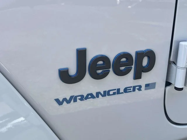 Used 2025 Bright White Clearcoat Jeep Sahara 4xe image 11