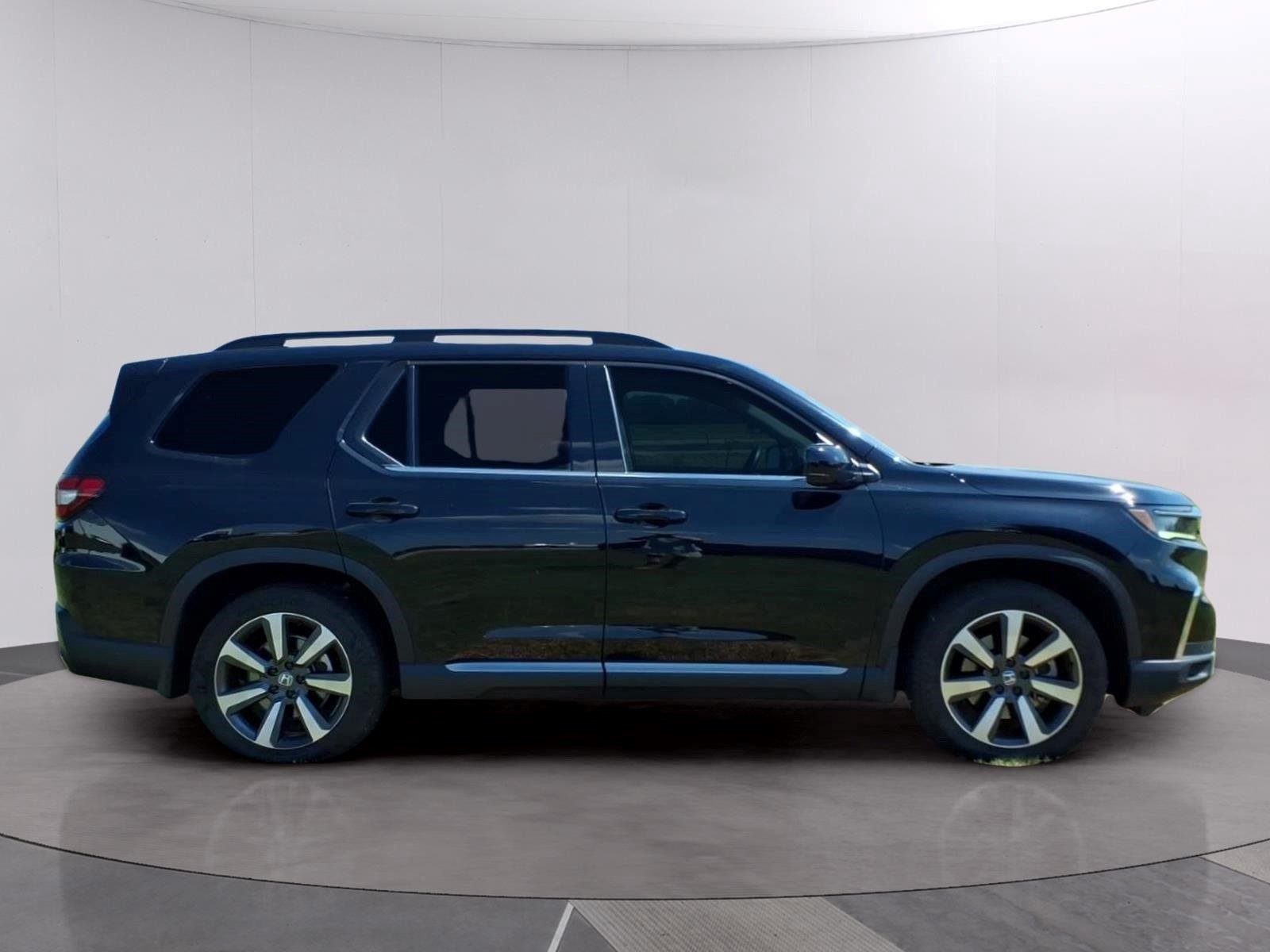 2025 Honda Pilot Touring - Photo 6