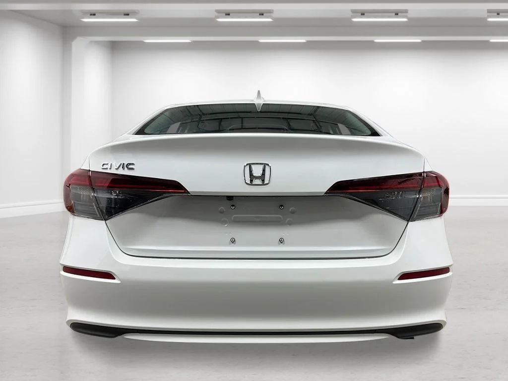 New 2026 Platinum White Pearl Honda LX image 4