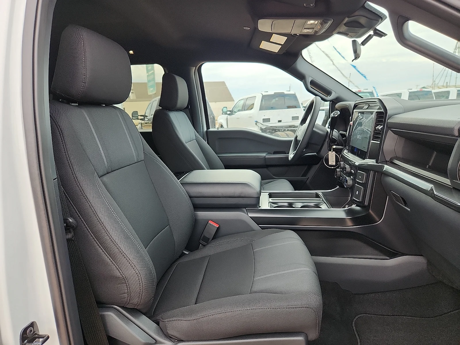 New 2026 Oxford White Ford STX image 20