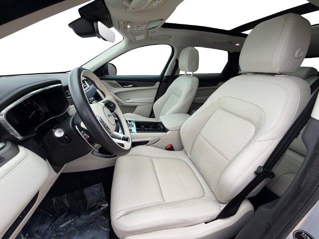 Used 2023 Silver Jaguar P250 S image 10