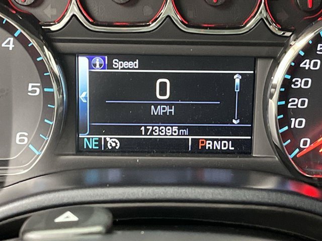 Used 2019 Onyx Black GMC SLE image 14
