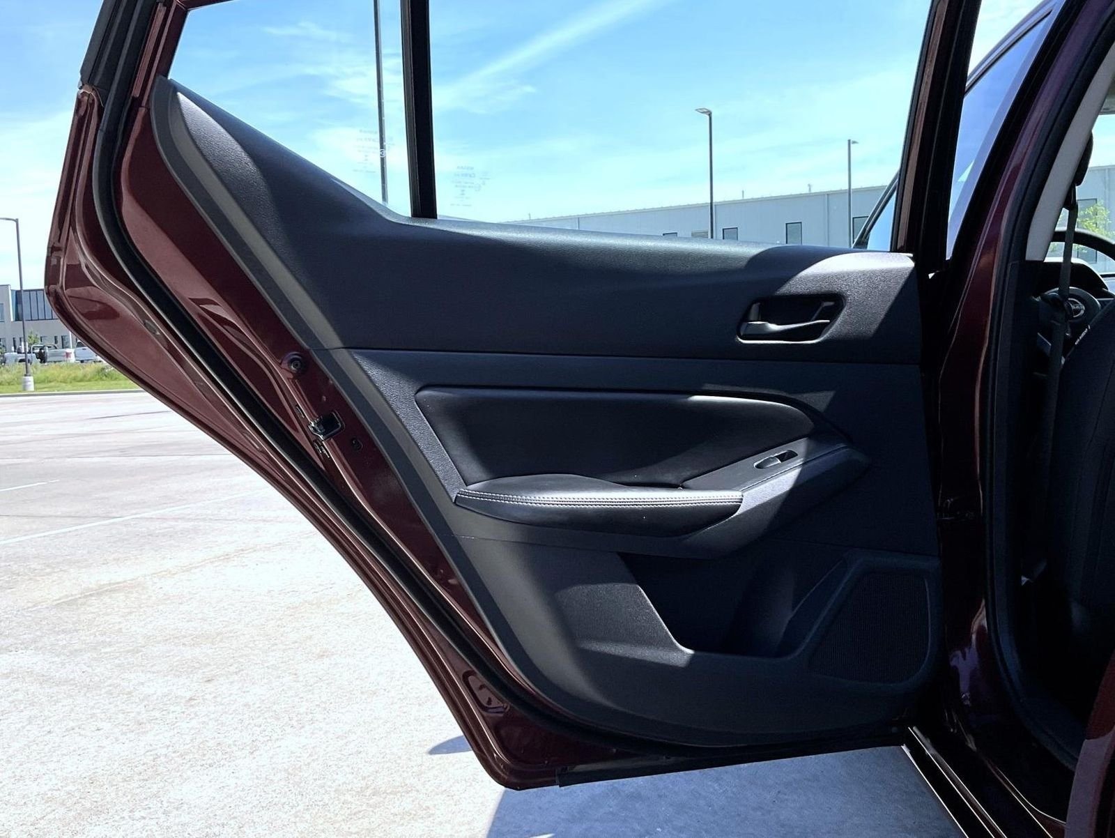 2025 Nissan Altima SV - Photo 18
